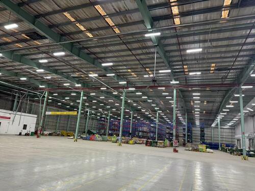 Keeping Cool Under Pressure: How HVLS Fans Transformed a 200,000 sq. ft. Distribution Center