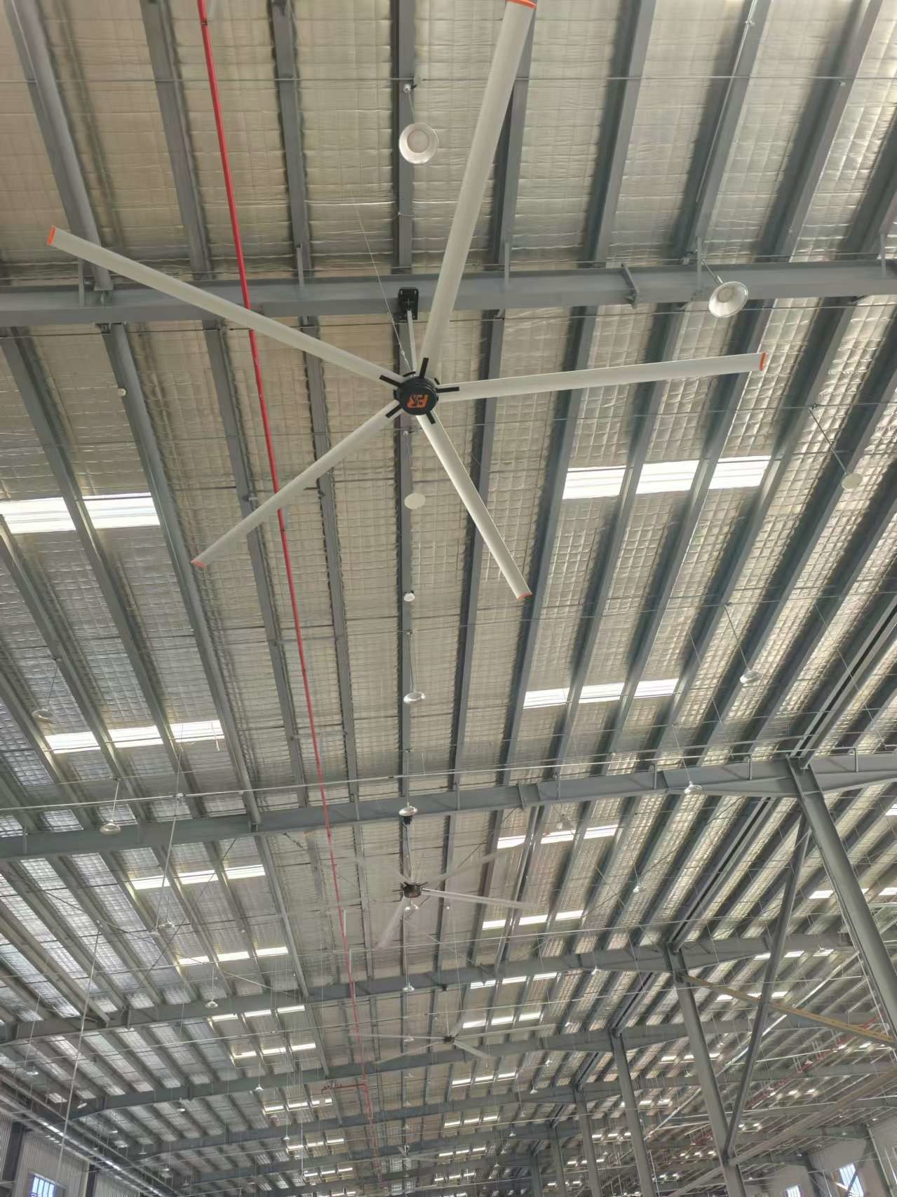 5 Blades Giant Industrial Ceiling Fan Low Speed Ceiling Fans For ...