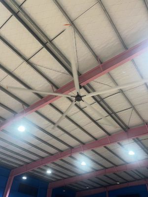 Buon prezzo OEM/ODM 2.5m e 3.8m Pmsm Ventilatore di soffitto per il controllo remoto del centro fitness in linea