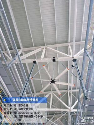 Harga yang bagus Kipas langit-langit industri berkinerja tinggi 100 inci untuk gudang besar dengan motor AC tanpa sikat on line